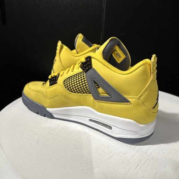 New Air Jordan 4 Retro Lightning CT8527 700 Men Size 10 - Picture 4 of 5